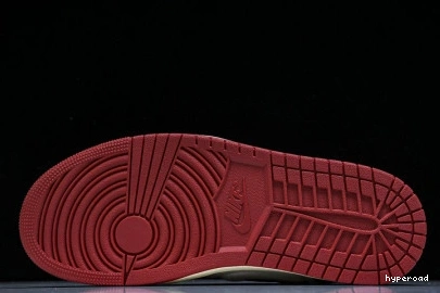 Hyperoad Room Low Home” 1 Jordan Card: “Rookie OG Air x Trophy 0925